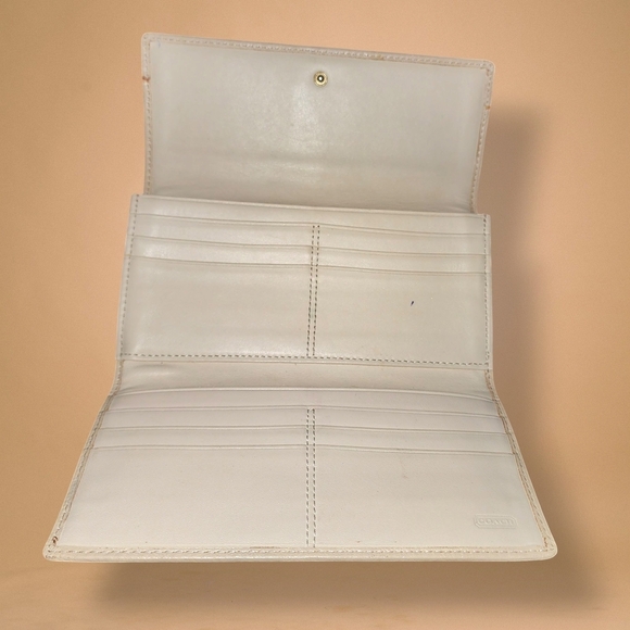 Coach Soho Leather Wallet - Picture 9 of 11